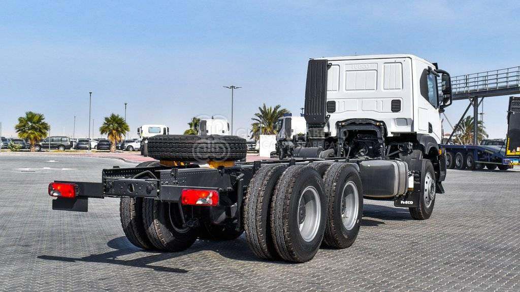 Važiuoklės sunkvežimis IVECO T-WAY Chassis  6×4 AT380T47H WHEELBASE 4500 MY25: foto 10