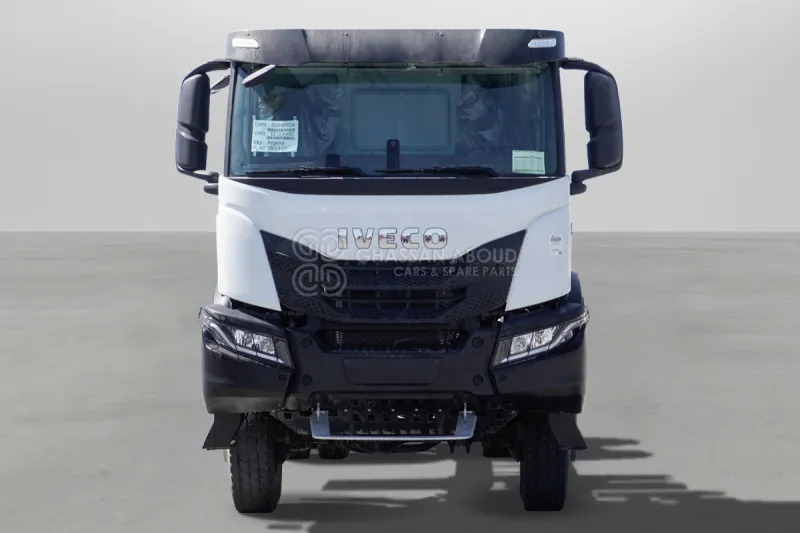 Iveco T-WAY AD380T47H 6X6 R22.5 Tyres Chassis - Važiuoklės sunkvežimis: foto 2 Iveco T-WAY AD380T47H 6X6 R22.5 Tyres Chassis - Važiuoklės sunkvežimis: foto 2