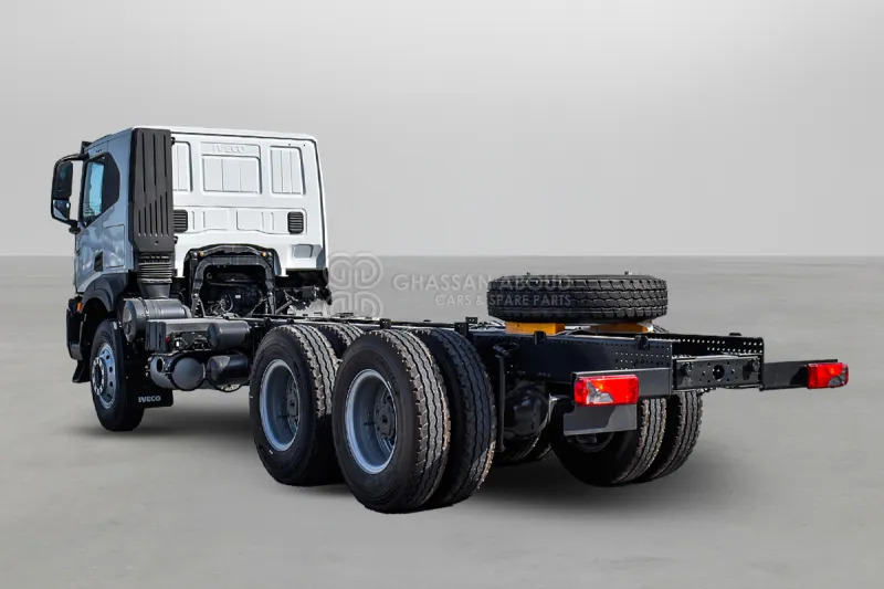 Iveco T-WAY AT380T47H 6x4 R24 Tyres Chassis - Barcelona Stock - Važiuoklės sunkvežimis: foto 3 Iveco T-WAY AT380T47H 6x4 R24 Tyres Chassis - Barcelona Stock - Važiuoklės sunkvežimis: foto 3