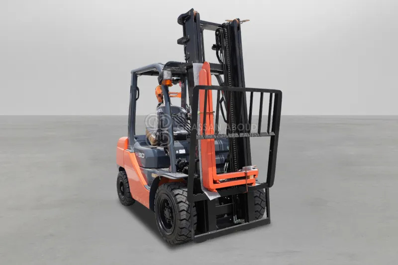 Toyota 62-8FD30 3 Tons Diesel 2 Stage Forklift - Dyzelinis krautuvas: foto 1 Toyota 62-8FD30 3 Tons Diesel 2 Stage Forklift - Dyzelinis krautuvas: foto 1