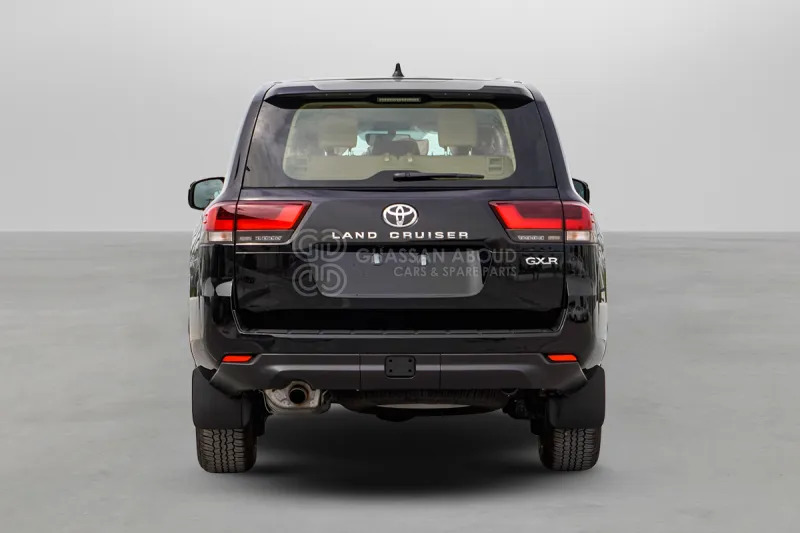 Toyota Land Cruiser 300 - Visureigis: foto 5 Toyota Land Cruiser 300 - Visureigis: foto 5