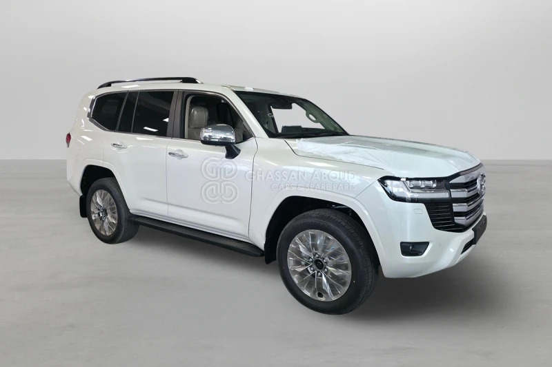 Toyota Land Cruiser 300 - Visureigis: foto 1 Toyota Land Cruiser 300 - Visureigis: foto 1