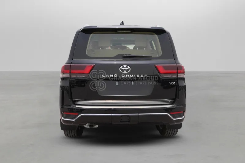 Toyota Land Cruiser 300 - Visureigis: foto 5 Toyota Land Cruiser 300 - Visureigis: foto 5