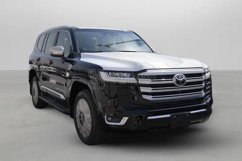 Toyota Land Cruiser 300 - Visureigis: foto 1 Toyota Land Cruiser 300 - Visureigis: foto 1