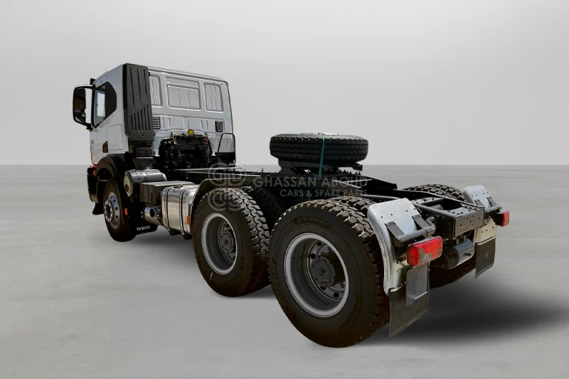 Iveco T-WAY AT720T47TH 6×4 R22.5 Tyres Tractor Head - Barcelona Stock - Vilkikas: foto 4 Iveco T-WAY AT720T47TH 6×4 R22.5 Tyres Tractor Head - Barcelona Stock - Vilkikas: foto 4