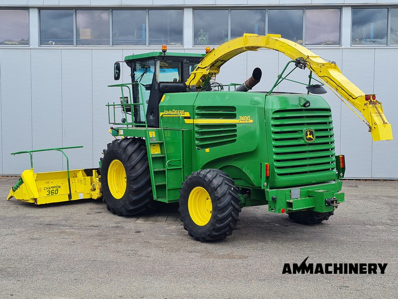 John Deere 7400 forage harvester - Pašarų kombainas: foto 3 John Deere 7400 forage harvester - Pašarų kombainas: foto 3