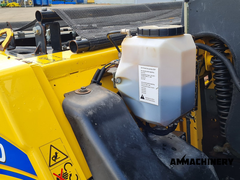 New Holland 300FP pick-up - Padargas - Žemės ūkio technika: foto 5 New Holland 300FP pick-up - Padargas - Žemės ūkio technika: foto 5