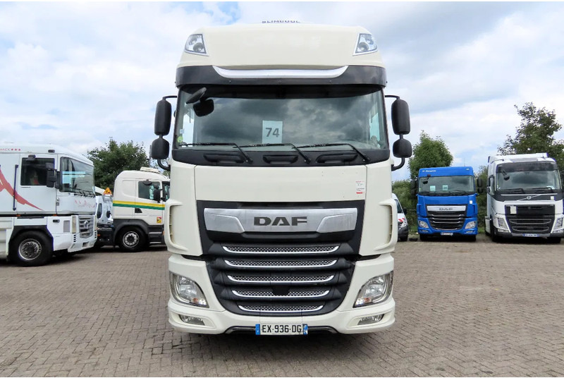 DAF XF 530 6x2 Frigo, lift roof, moving axel, P-cooling, etc - Tentinis sunkvežimis: foto 4 DAF XF 530 6x2 Frigo, lift roof, moving axel, P-cooling, etc - Tentinis sunkvežimis: foto 4