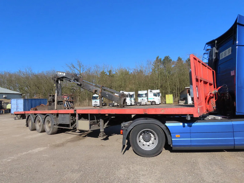 Kaiser HIAB 175, REMOTE control, retractable - Platforminė/ Bortinė puspriekabė: foto 4 Kaiser HIAB 175, REMOTE control, retractable - Platforminė/ Bortinė puspriekabė: foto 4