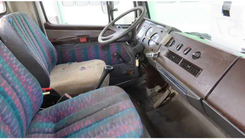 Mercedes-Benz 1514 Manual diesel pomp. Very clean - Sunkvežimis - kabelių sistema: foto 2 Mercedes-Benz 1514 Manual diesel pomp. Very clean - Sunkvežimis - kabelių sistema: foto 2