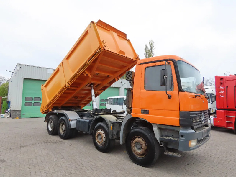 Mercedes-Benz Actros 3240 Manual, steel dumper! Great condition! - Savivartis sunkvežimis: foto 2 Mercedes-Benz Actros 3240 Manual, steel dumper! Great condition! - Savivartis sunkvežimis: foto 2