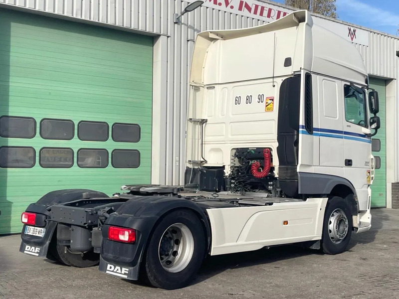 DAF XF 510 MANUAL GEARBOX! PARKING AIRCO, FRIGO - Vilkikas: foto 5 DAF XF 510 MANUAL GEARBOX! PARKING AIRCO, FRIGO - Vilkikas: foto 5