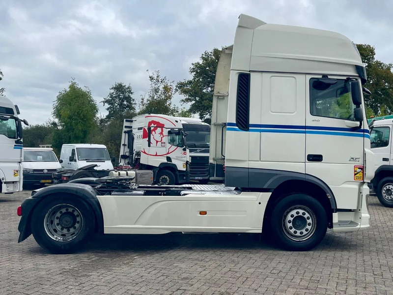 DAF XF 510 MANUAL ZF16, PARKING AIRCO, FRIGO - Vilkikas: foto 5 DAF XF 510 MANUAL ZF16, PARKING AIRCO, FRIGO - Vilkikas: foto 5