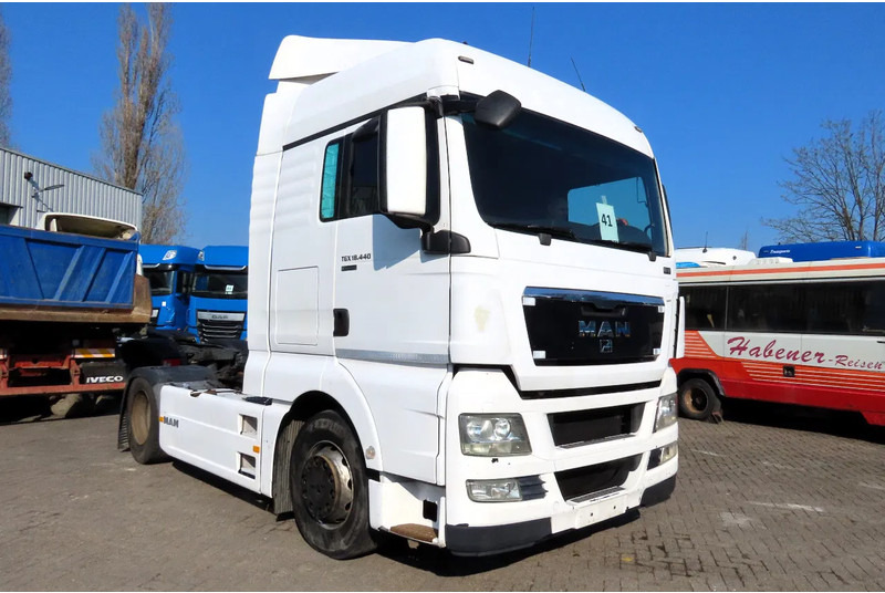 MAN TGX 14.440 EVV EURO5, RETARDER, FRIGO, 2 beds - Vilkikas: foto 1 MAN TGX 14.440 EVV EURO5, RETARDER, FRIGO, 2 beds - Vilkikas: foto 1