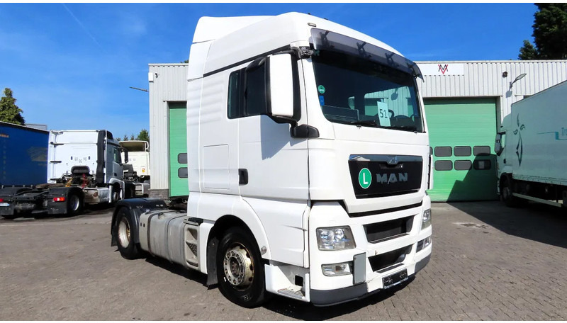 MAN TGX.18.400 euro5 EEV, RETARDER, 2X FUEL TANK, FRIGO - Vilkikas: foto 1 MAN TGX.18.400 euro5 EEV, RETARDER, 2X FUEL TANK, FRIGO - Vilkikas: foto 1