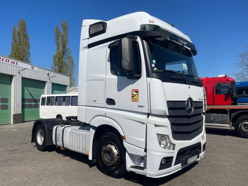 Mercedes-Benz Actros 1851 RETARDER, EVV, 831300 km original! RETARDER, 2 tanks - Vilkikas: foto 2 Mercedes-Benz Actros 1851 RETARDER, EVV, 831300 km original! RETARDER, 2 tanks - Vilkikas: foto 2
