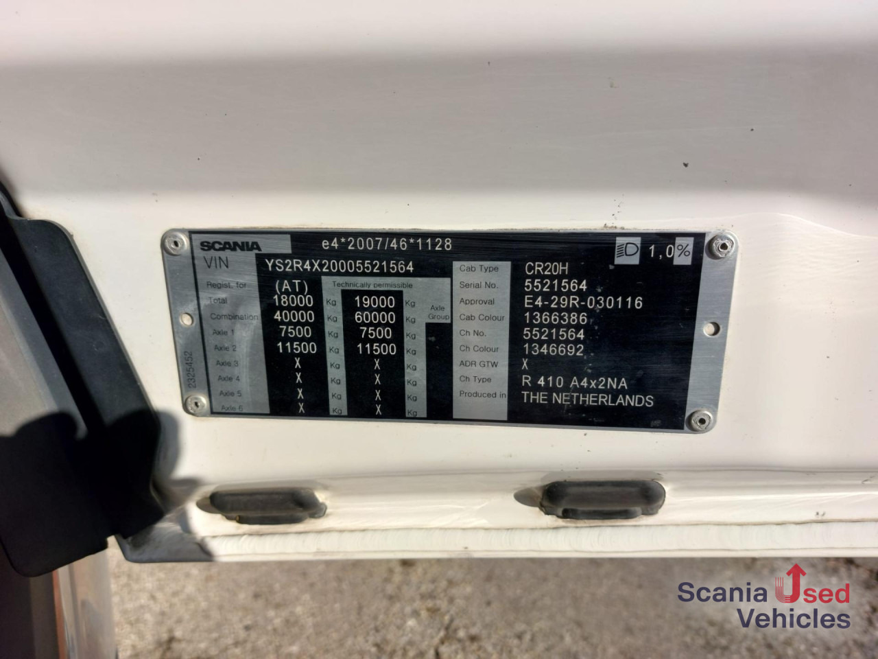 SCANIA R 410 A4x2NA Highline - Vilkikas: foto 5 SCANIA R 410 A4x2NA Highline - Vilkikas: foto 5