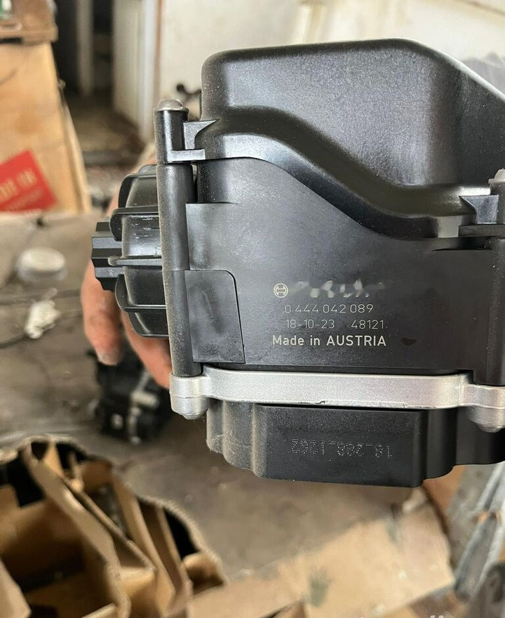 Bosch IVECO - Išmetimo sistema - Sunkvežimis: foto 1 Bosch IVECO - Išmetimo sistema - Sunkvežimis: foto 1