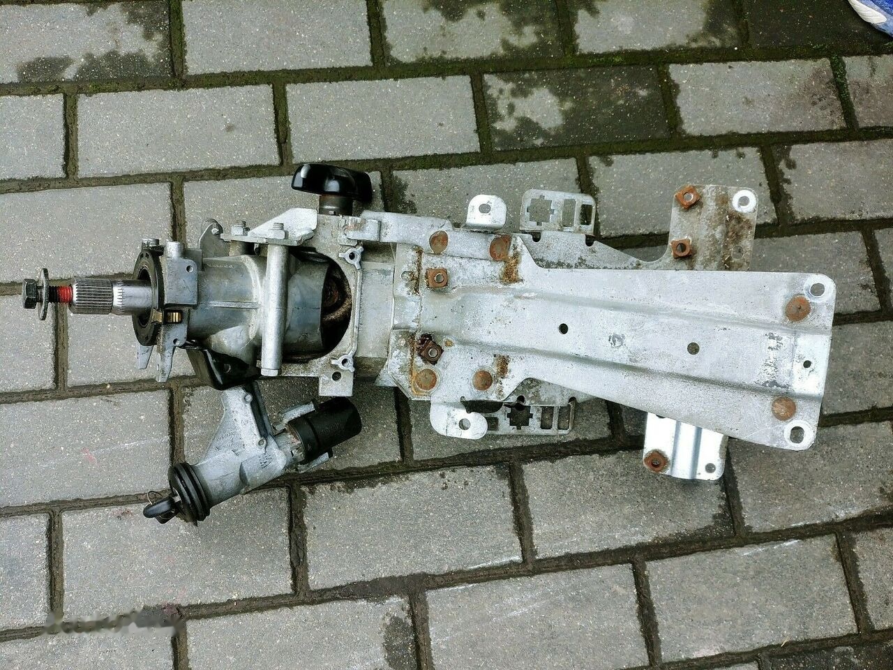 Scania 4 SERIES WITH IGNITION SWITCH 1427567 truck - Vairo kolonėlė - Sunkvežimis: foto 3 Scania 4 SERIES WITH IGNITION SWITCH 1427567 truck - Vairo kolonėlė - Sunkvežimis: foto 3