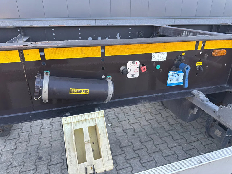 Konteineris-vežimus/ Sukeisti kūną puspriekabė Burg 20FT / 20FT SWAP ADR (EX/II, EX/III, FL, AT), Leergewicht : 3.690kg, SAF INTRADISC, 2x Liftachse, NL-Chassis: foto 11