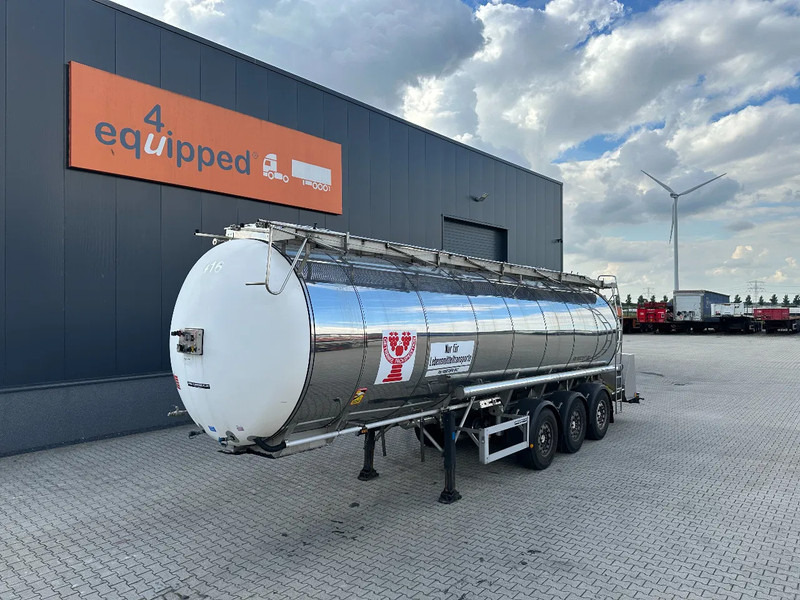 Feldbinder LEVENSMIDDELEN / FOOD / LEBENSMITTEL / 33.500L / 3-COMP / POMP / NL-trailer / APK: 03-2026 - Puspriekabė cisterna: foto 1 Feldbinder LEVENSMIDDELEN / FOOD / LEBENSMITTEL / 33.500L / 3-COMP / POMP / NL-trailer / APK: 03-2026 - Puspriekabė cisterna: foto 1
