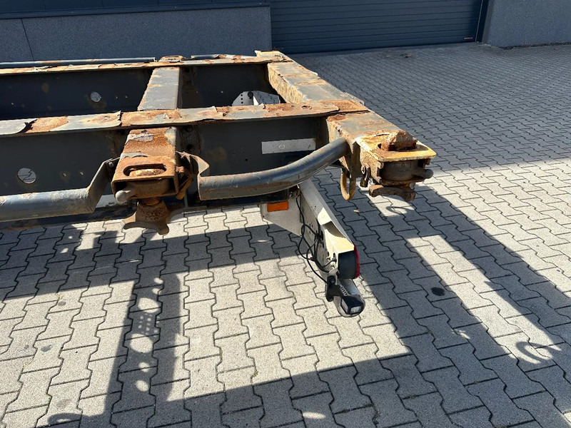 Konteineris-vežimus/ Sukeisti kūną puspriekabė Krone 45FT HC, empty weight: 4.220kg, BPW + drumbrakes, NL-Chassis, APK: 25/11/2025, 2x available: foto 14