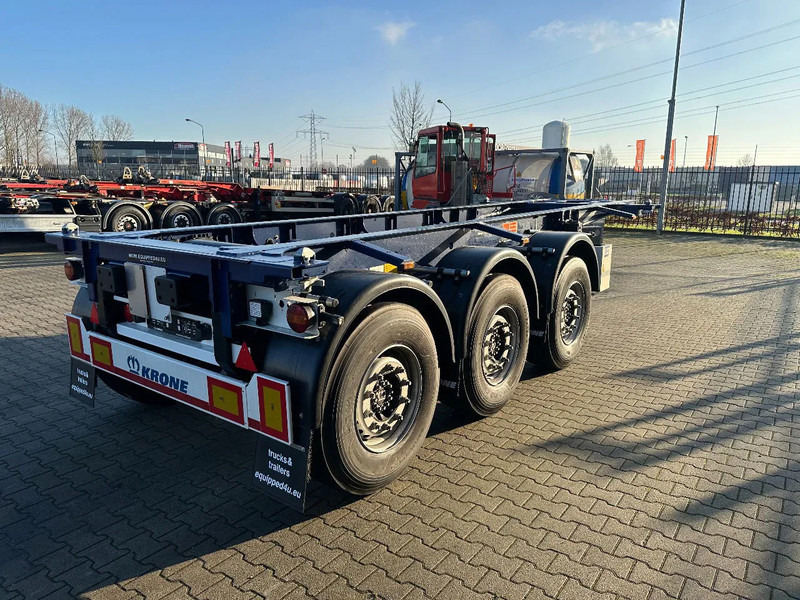 Krone NEW / DIRECT AVAILABLE 20FT ADR-CHASSIS, DISCBRAKES, LIFTAXLE, 2x available - Konteineris-vežimus/ Sukeisti kūną puspriekabė: foto 3 Krone NEW / DIRECT AVAILABLE 20FT ADR-CHASSIS, DISCBRAKES, LIFTAXLE, 2x available - Konteineris-vežimus/ Sukeisti kūną puspriekabė: foto 3