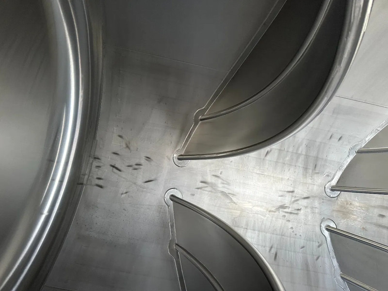 Tank konteineris pervežimui kuro SINGAMAS 20FT ISO, 26.000L/1-COMP/3 BAFFELS/3 manholes, ADR inspectio valid till: 07/2025: foto 18