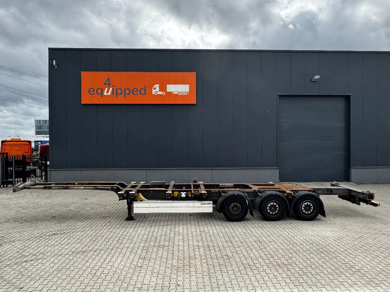 Schmitz Cargobull 45FT HC, Scheibebremsen, vorne + hinten + Stoßstange ausziehbar, NL-Chassis, Liftachse - Konteineris-vežimus/ Sukeisti kūną puspriekabė: foto 3 Schmitz Cargobull 45FT HC, Scheibebremsen, vorne + hinten + Stoßstange ausziehbar, NL-Chassis, Liftachse - Konteineris-vežimus/ Sukeisti kūną puspriekabė: foto 3