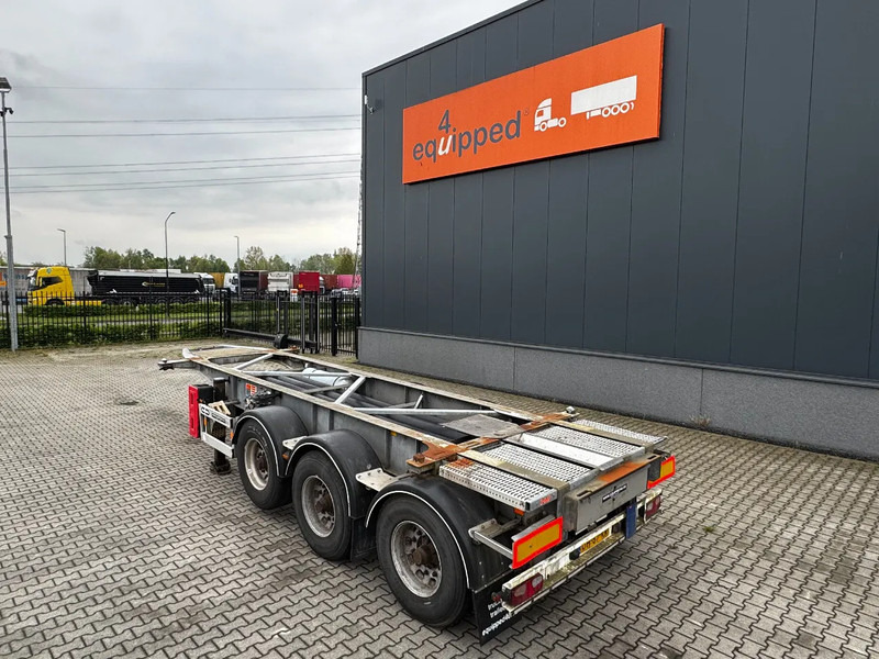 Van Hool 20FT / 20FT SWAP ADR (EX/II, EX/III, FL, OX, AT), BPW, disc brakes, liftaxle, galvanized, ALCOA, NL-Chassis, empty weight 3.300K - Konteineris-vežimus/ Sukeisti kūną puspriekabė: foto 3 Van Hool 20FT / 20FT SWAP ADR (EX/II, EX/III, FL, OX, AT), BPW, disc brakes, liftaxle, galvanized, ALCOA, NL-Chassis, empty weight 3.300K - Konteineris-vežimus/ Sukeisti kūną puspriekabė: foto 3
