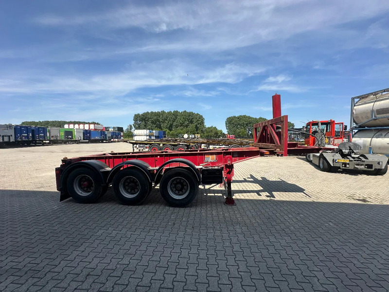 Van Hool 3 AXLE 20FT TIPPING-CHASSIS, BPW + disc, liftaxle, steering axle, BROKEN HYVA-CYLINDER - Konteineris-vežimus/ Sukeisti kūną puspriekabė: foto 3 Van Hool 3 AXLE 20FT TIPPING-CHASSIS, BPW + disc, liftaxle, steering axle, BROKEN HYVA-CYLINDER - Konteineris-vežimus/ Sukeisti kūną puspriekabė: foto 3