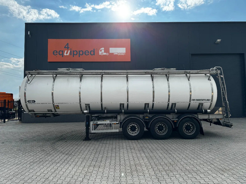 Van Hool FOOD / RVS chassis / empty weight 5.860kg / 29.500L / 1-COMP / 1 -BAFFLE / DISC / NL / APK - Puspriekabė cisterna: foto 2 Van Hool FOOD / RVS chassis / empty weight 5.860kg / 29.500L / 1-COMP / 1 -BAFFLE / DISC / NL / APK - Puspriekabė cisterna: foto 2