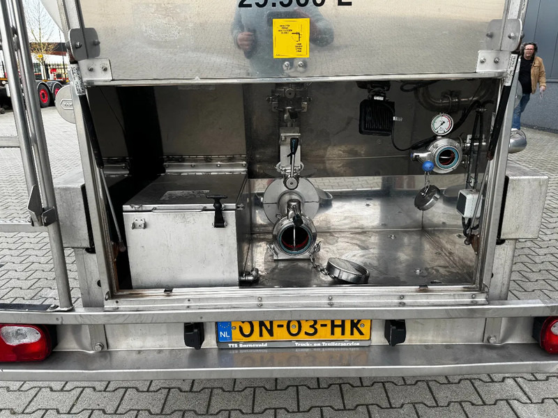 Van Hool LEVENSMIDDEL / RVS Rahmen / Leergewicht: 5.860kg / 29.500L / 1-Kammer+ 1 Schwallwand / Scheibebremse / NL / APK 03-2026 - Puspriekabė cisterna: foto 5 Van Hool LEVENSMIDDEL / RVS Rahmen / Leergewicht: 5.860kg / 29.500L / 1-Kammer+ 1 Schwallwand / Scheibebremse / NL / APK 03-2026 - Puspriekabė cisterna: foto 5