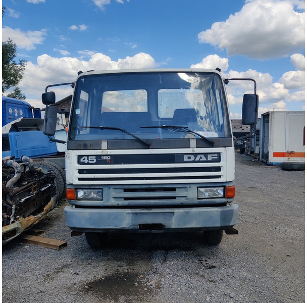 DAF 45 - Komercinis automobilis: foto 2 DAF 45 - Komercinis automobilis: foto 2
