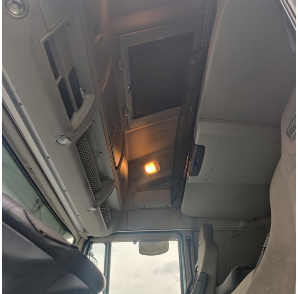 Vilkikas Iveco Stralis: foto 8