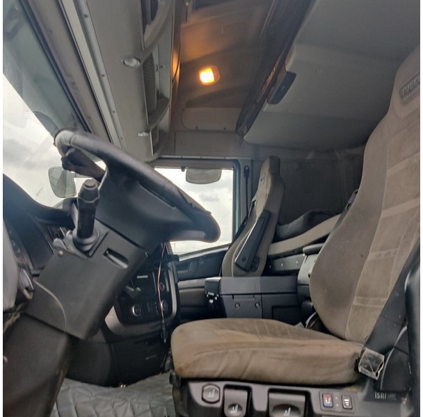 Vilkikas Iveco Stralis: foto 13