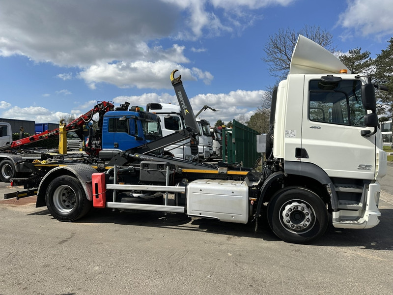 DAF CF 460 4x2 19T MARREL ABROLLKIPPER HAKEN - 5.10M + 1.30M Ausziehbarer Stoßstange - EURO 6 - 13L ENGINE - ZF AUTO - Hook-lift sunkvežimis: foto 4 DAF CF 460 4x2 19T MARREL ABROLLKIPPER HAKEN - 5.10M + 1.30M Ausziehbarer Stoßstange - EURO 6 - 13L ENGINE - ZF AUTO - Hook-lift sunkvežimis: foto 4
