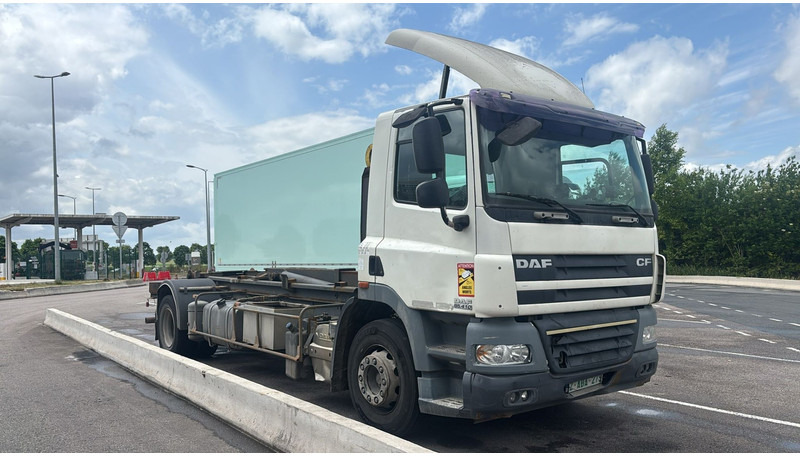 DAF CF 85.410 - 19T HOOKLIFT / ABROLLKIPPER / GANCHO - MANUAL ZF - A/C - GOOD CONDITION - Hook-lift sunkvežimis: foto 1 DAF CF 85.410 - 19T HOOKLIFT / ABROLLKIPPER / GANCHO - MANUAL ZF - A/C - GOOD CONDITION - Hook-lift sunkvežimis: foto 1