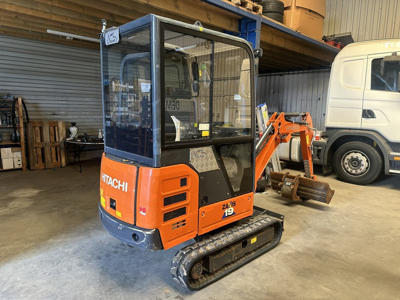 Hitachi ZAXIS ZX19-6 CR 1.9T - 1349H - CABINE - ADJUSTABLE TRACKS - EXTRA HYDR - QUICK HITCH - BE MACHINE - Mini ekskavatorius: foto 2 Hitachi ZAXIS ZX19-6 CR 1.9T - 1349H - CABINE - ADJUSTABLE TRACKS - EXTRA HYDR - QUICK HITCH - BE MACHINE - Mini ekskavatorius: foto 2
