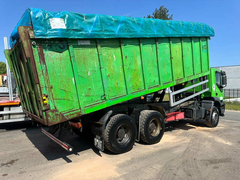Iveco TRAKKER 310 6x4 STEEL TIPPER / KIPPER 35m³ - MANUAL ZF - BIG AXLES / HUB REDUCTION - STEEL SPRING / BLATT / LAMES - Savivartis sunkvežimis: foto 4 Iveco TRAKKER 310 6x4 STEEL TIPPER / KIPPER 35m³ - MANUAL ZF - BIG AXLES / HUB REDUCTION - STEEL SPRING / BLATT / LAMES - Savivartis sunkvežimis: foto 4