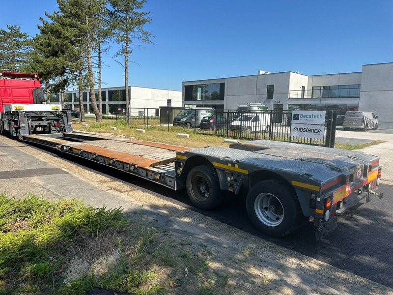 Kässbohrer LB2 48T - LOWBED - TIEFBETT / REMOVABLE NECK - ABNEHMBARE SCHWANENHALS - HYDR STEERING AXLES / LENKACHSEN - BPW - Žemo profilio platforma puspriekabė: foto 3 Kässbohrer LB2 48T - LOWBED - TIEFBETT / REMOVABLE NECK - ABNEHMBARE SCHWANENHALS - HYDR STEERING AXLES / LENKACHSEN - BPW - Žemo profilio platforma puspriekabė: foto 3