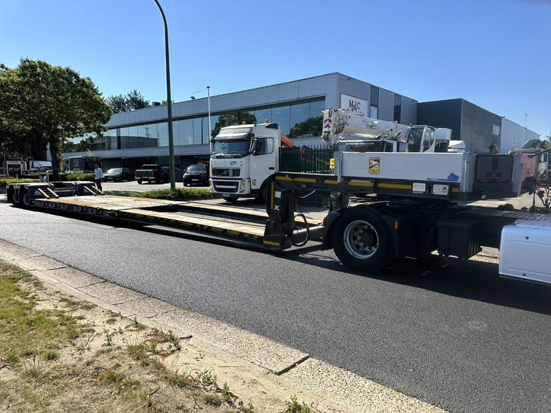 Kässbohrer LB2 48T - LOWBED - TIEFBETT / REMOVABLE NECK - ABNEHMBARE SCHWANENHALS - HYDR STEERING AXLES / LENKACHSEN - BPW - Žemo profilio platforma puspriekabė: foto 1 Kässbohrer LB2 48T - LOWBED - TIEFBETT / REMOVABLE NECK - ABNEHMBARE SCHWANENHALS - HYDR STEERING AXLES / LENKACHSEN - BPW - Žemo profilio platforma puspriekabė: foto 1