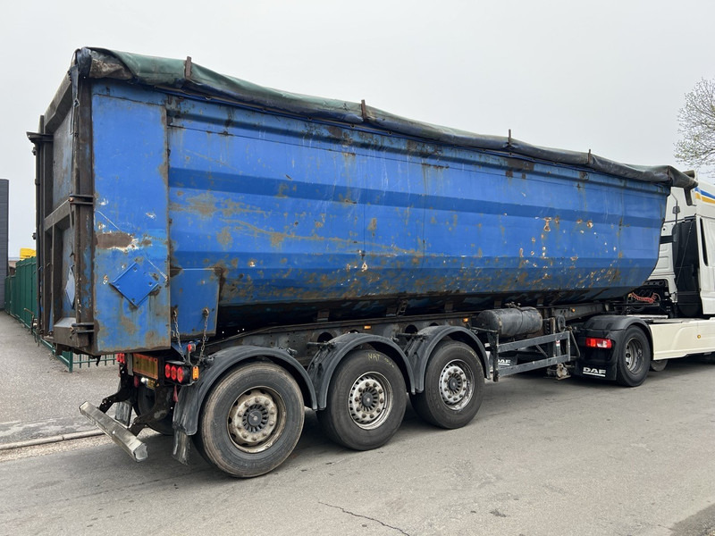 Kempf SKM 35/3 48 M3 - SAF - LIFTAS - LUCHTGEVEERD - SCHIJFREMMEN - Savivartis puspriekabė: foto 4 Kempf SKM 35/3 48 M3 - SAF - LIFTAS - LUCHTGEVEERD - SCHIJFREMMEN - Savivartis puspriekabė: foto 4
