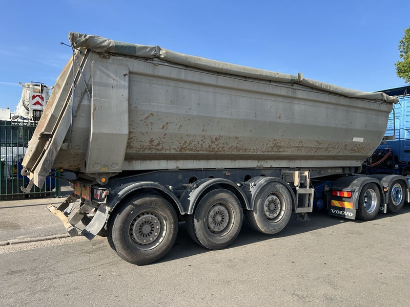 Kempf SKM 35/3 - 7,7m - 30m3 - LIFT AXLE - DISC BRAKES AIR SUSPENSION - STEEL CHASSIS - STEEL BODY - Savivartis puspriekabė: foto 4 Kempf SKM 35/3 - 7,7m - 30m3 - LIFT AXLE - DISC BRAKES AIR SUSPENSION - STEEL CHASSIS - STEEL BODY - Savivartis puspriekabė: foto 4