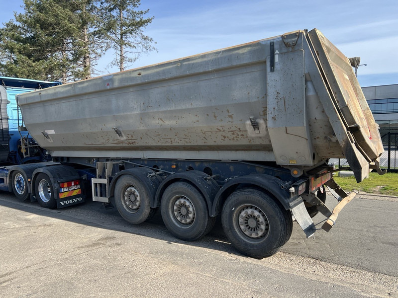 Kempf SKM 35/3 - 7,7m - 30m3 - LIFT AXLE - DISC BRAKES AIR SUSPENSION - STEEL CHASSIS - STEEL BODY - Savivartis puspriekabė: foto 5 Kempf SKM 35/3 - 7,7m - 30m3 - LIFT AXLE - DISC BRAKES AIR SUSPENSION - STEEL CHASSIS - STEEL BODY - Savivartis puspriekabė: foto 5