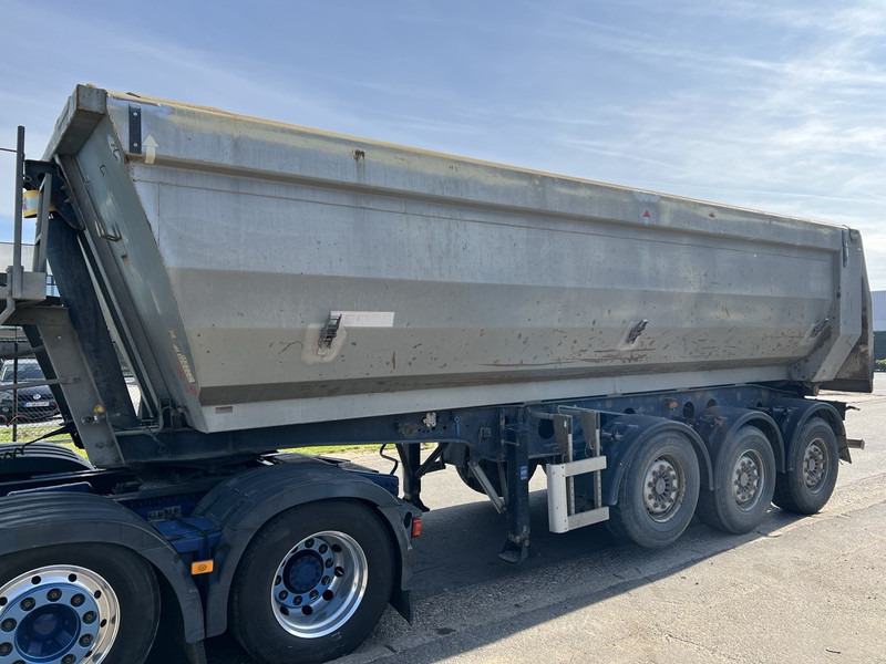 Kempf SKM 35/3 - 7,7m - 30m3 - LIFT AXLE - DISC BRAKES AIR SUSPENSION - STEEL CHASSIS - STEEL BODY - Savivartis puspriekabė: foto 2 Kempf SKM 35/3 - 7,7m - 30m3 - LIFT AXLE - DISC BRAKES AIR SUSPENSION - STEEL CHASSIS - STEEL BODY - Savivartis puspriekabė: foto 2