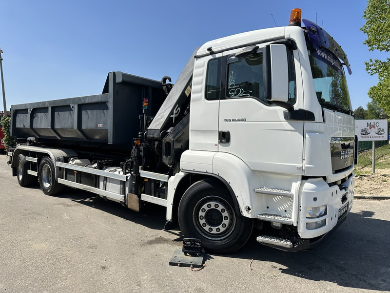 MAN TGS 18.440 6x2 HOOKLIFT 26T + CRANE HIAB 244 EP-3 HIPRO + RADIO + ROTATOR - LIFT AXLE - EURO 5 - BE TRUCK - Hook-lift sunkvežimis, Sunkvežimis su kranu: foto 2 MAN TGS 18.440 6x2 HOOKLIFT 26T + CRANE HIAB 244 EP-3 HIPRO + RADIO + ROTATOR - LIFT AXLE - EURO 5 - BE TRUCK - Hook-lift sunkvežimis, Sunkvežimis su kranu: foto 2