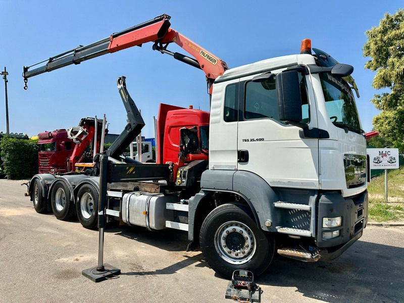 MAN TGS 35.400 8x4 TRIDEM HOOKLIFT T22 + CRANE PALFINGER PK 18001 EH + RADIO - EURO 5 - LIFT/STEERING AXLE - BE TRUCK - Hook-lift sunkvežimis, Sunkvežimis su kranu: foto 1 MAN TGS 35.400 8x4 TRIDEM HOOKLIFT T22 + CRANE PALFINGER PK 18001 EH + RADIO - EURO 5 - LIFT/STEERING AXLE - BE TRUCK - Hook-lift sunkvežimis, Sunkvežimis su kranu: foto 1