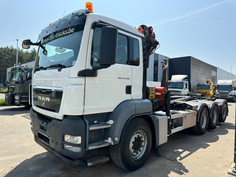 MAN TGS 35.400 8x4 TRIDEM HOOKLIFT T22 + CRANE PALFINGER PK 18001 EH + RADIO - EURO 5 - LIFT/STEERING AXLE - BE TRUCK - Hook-lift sunkvežimis, Sunkvežimis su kranu: foto 4 MAN TGS 35.400 8x4 TRIDEM HOOKLIFT T22 + CRANE PALFINGER PK 18001 EH + RADIO - EURO 5 - LIFT/STEERING AXLE - BE TRUCK - Hook-lift sunkvežimis, Sunkvežimis su kranu: foto 4