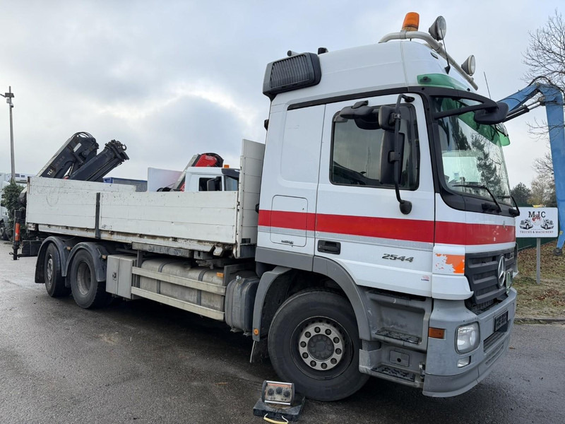Mercedes-Benz ACTROS 2544 6x2 MP2 + CRANE ATLAS 165.2E (3x HYDR) - RADIO - *FULL AIR* - LIFT + STEERING AXLE - *299.000km* - PLATFORM 6m50 - Sunkvežimis su kranu: foto 2 Mercedes-Benz ACTROS 2544 6x2 MP2 + CRANE ATLAS 165.2E (3x HYDR) - RADIO - *FULL AIR* - LIFT + STEERING AXLE - *299.000km* - PLATFORM 6m50 - Sunkvežimis su kranu: foto 2